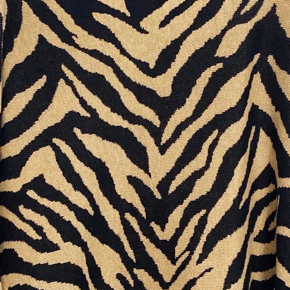 Cabi 3884 Dani Pullover Sweater Size Small EUC - Picture 4 of 5